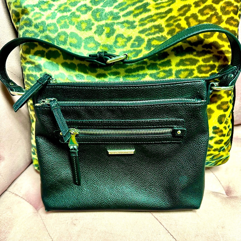 Classy Dana Buchman black leather purse